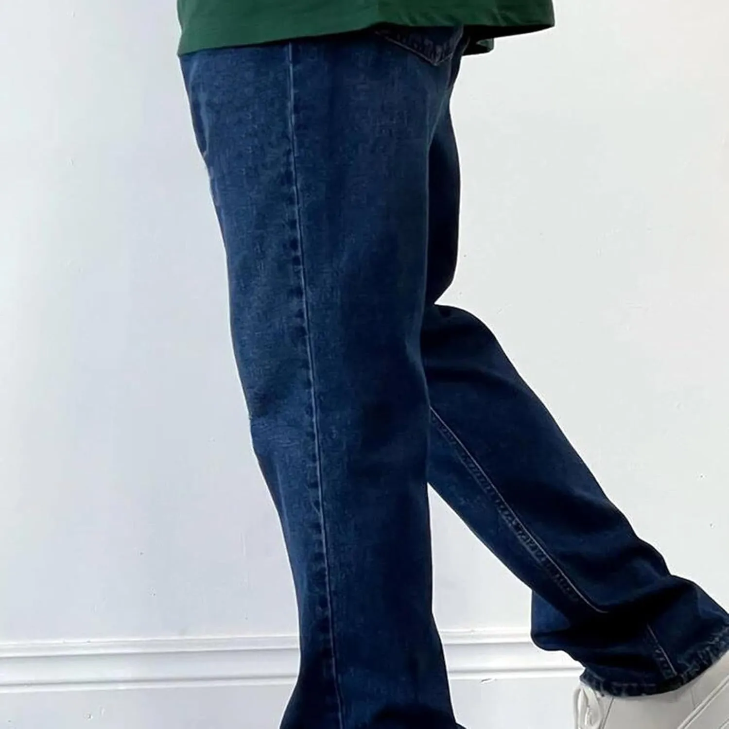 Mens Jeans Relaxed Fit Straight Leg Denim Pants Baggy Casual Solid Color Trousers Washed Distressed Jeans with Pockets